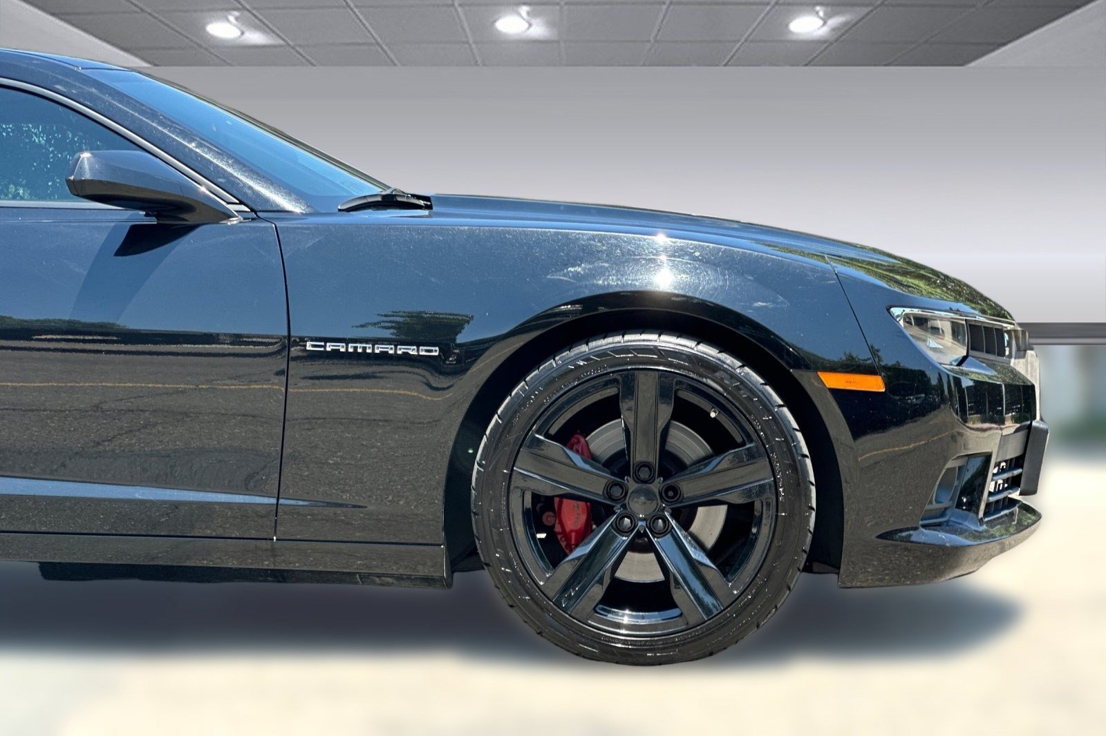 Used 2015 Chevrolet Camaro SS w/ RS Package RWD image 31