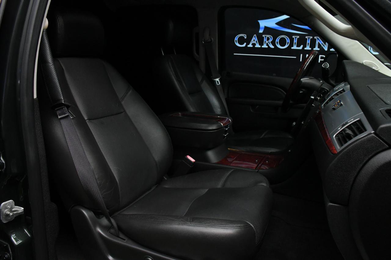 Used 2013 Cadillac Escalade EXT Luxury AWD/4WD image 42