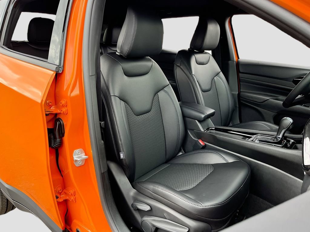 New 2026 Jeep Compass Latitude image 25