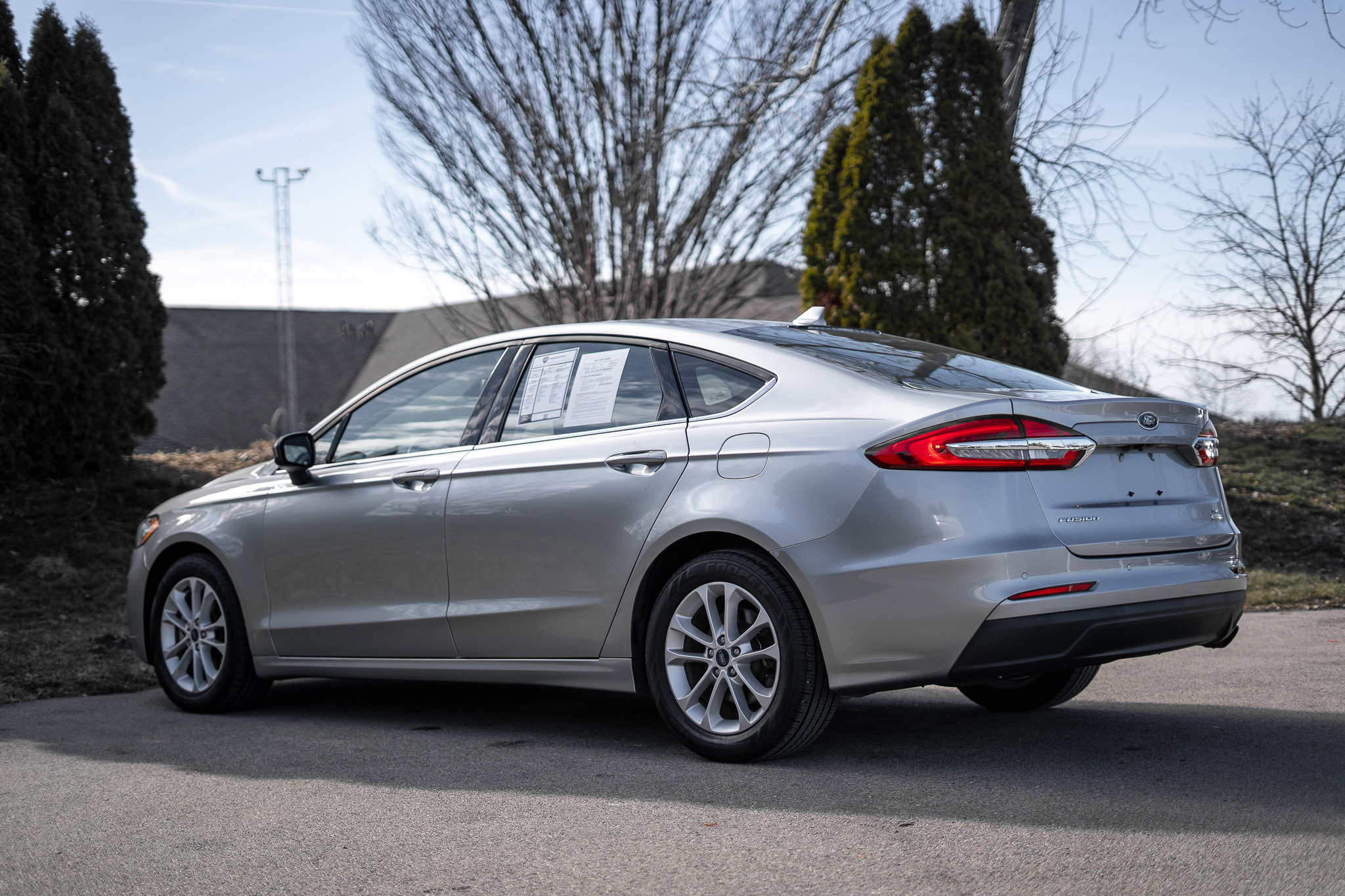 Used 2020 Ford Fusion SE image 7