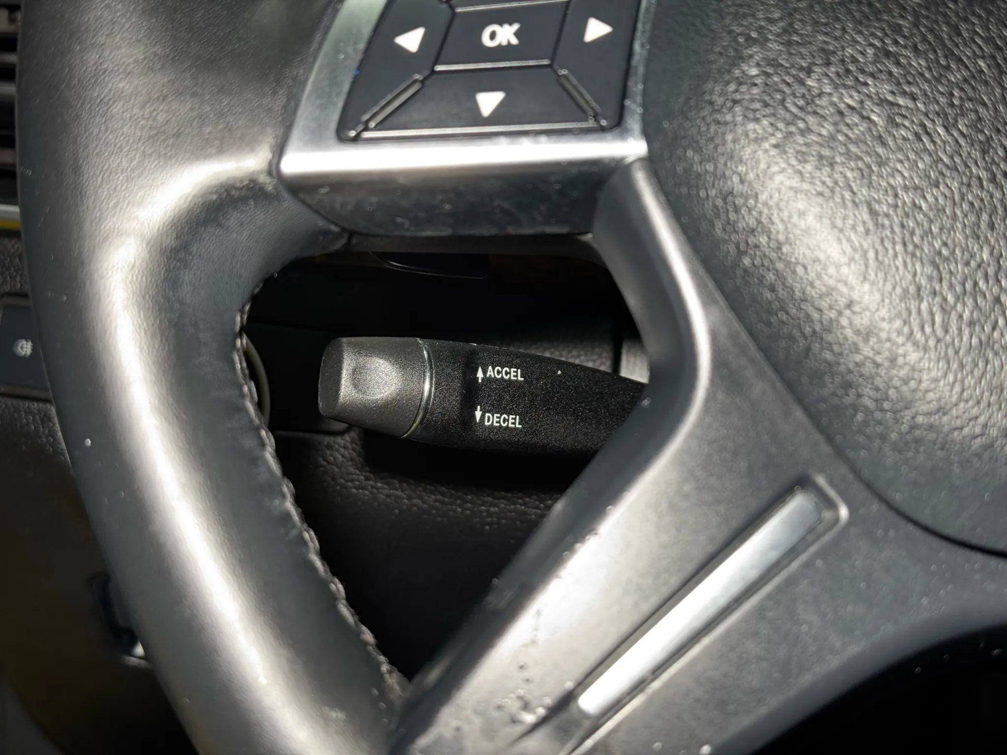 Used 2013 Mercedes-Benz ML 350 ML 350 BlueTEC 4MATIC Sport Ut image 49