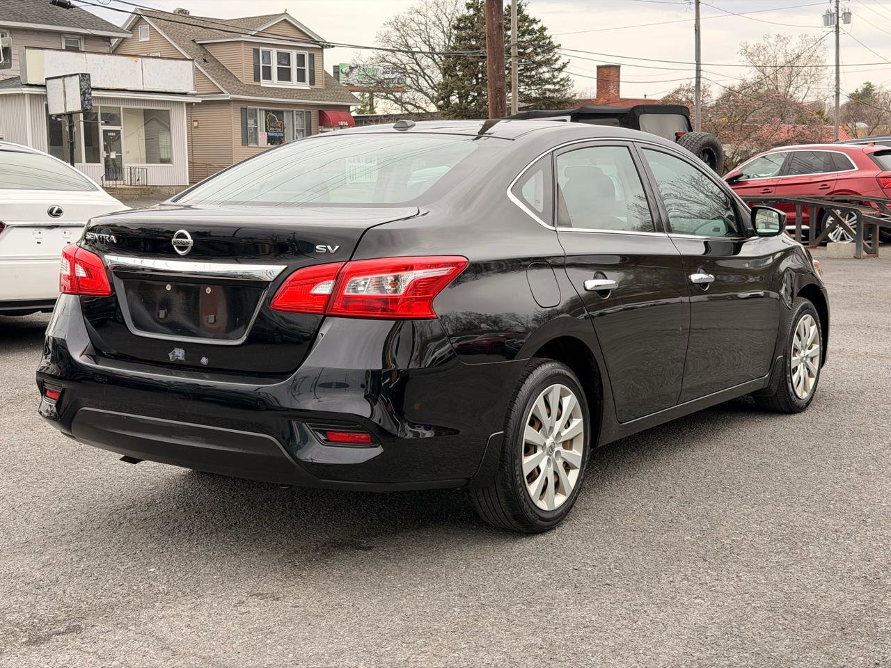Used 2016 Nissan Sentra SV image 5