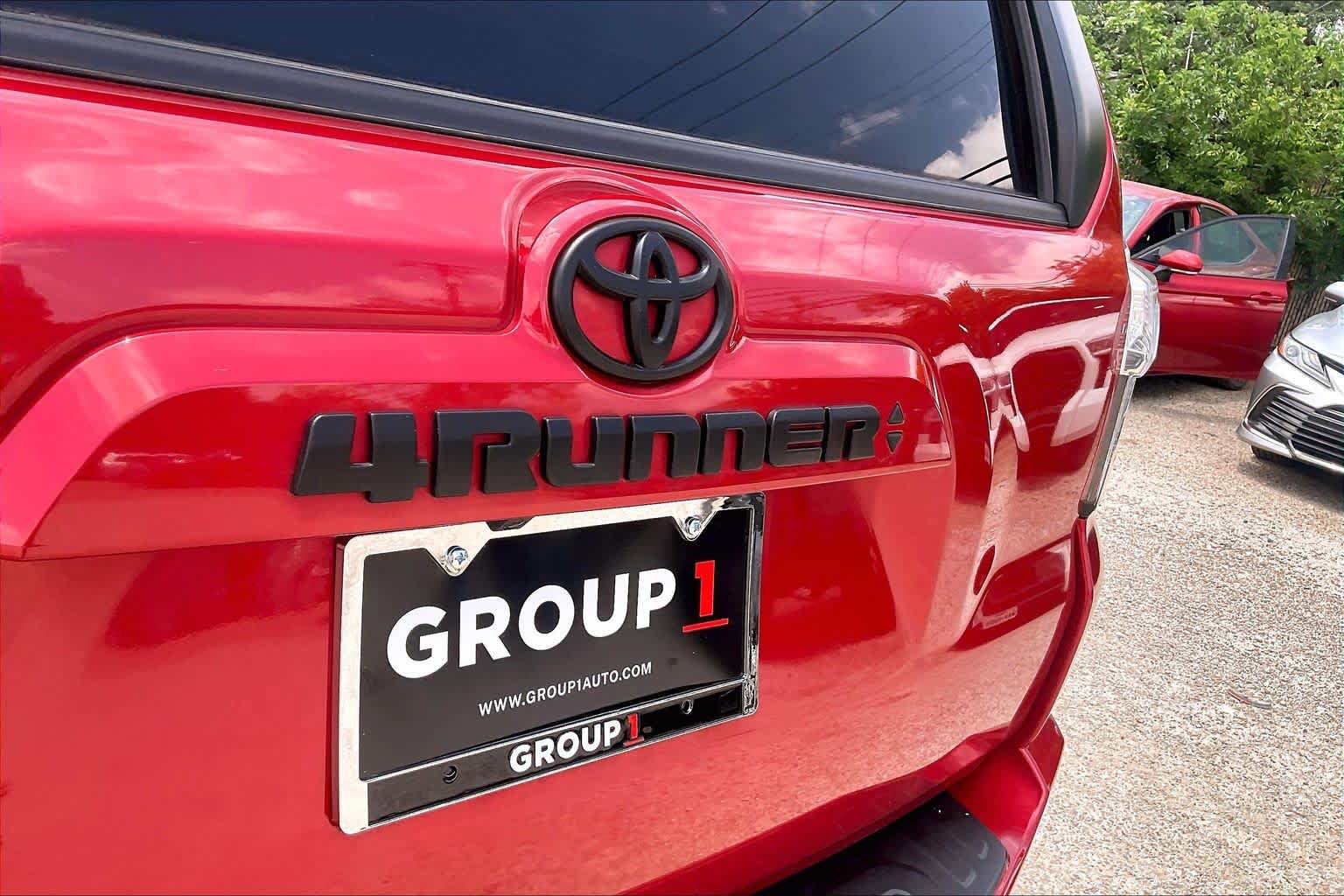 Used 2023 Toyota 4Runner SR5 Premium w/ Moonroof Package RWD image 31