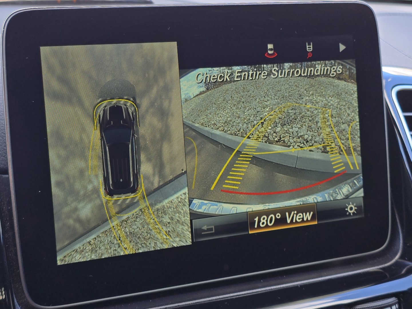 Used 2017 Mercedes-Benz GLE 400 4MATIC image 14