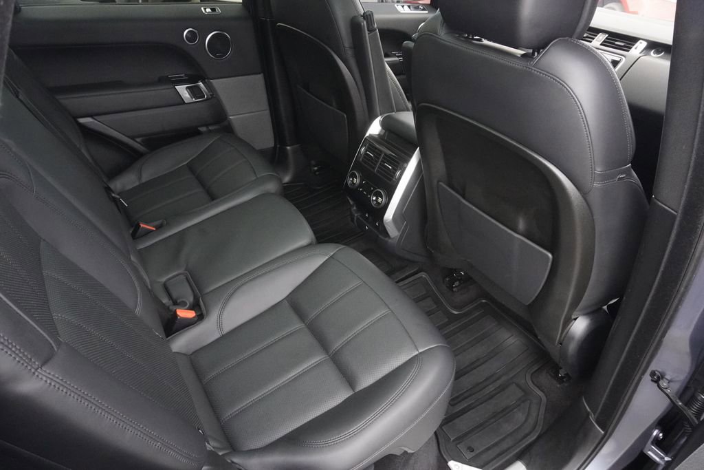 Used 2020 Land Rover Range Rover Sport HSE image 26