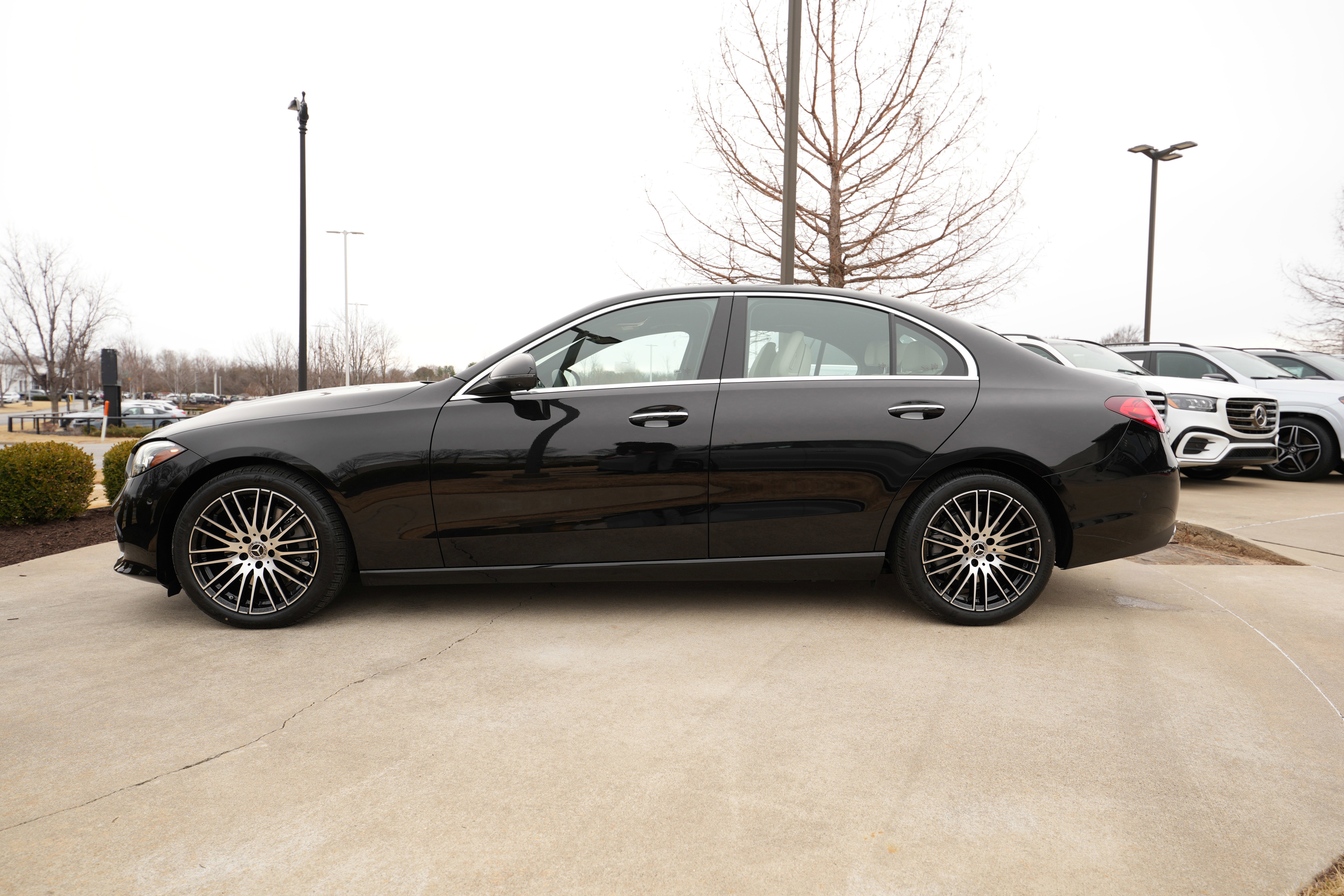 New 2026 Mercedes-Benz C 300 4MATIC Sedan image 4