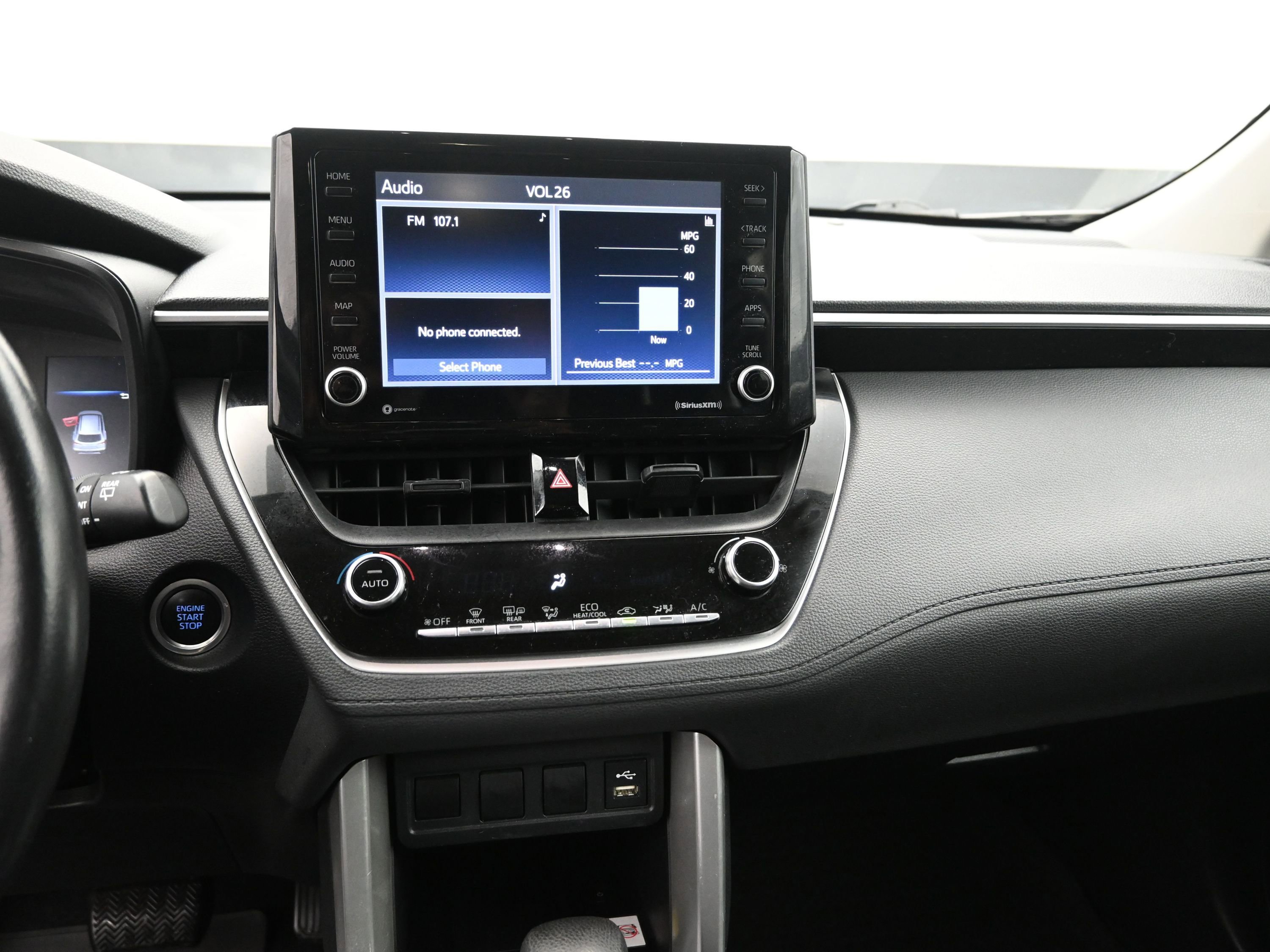 Used 2022 Toyota Corolla Cross LE image 19