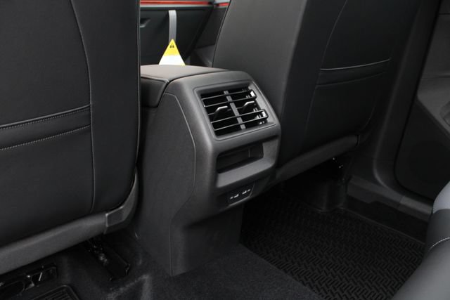 New 2026 Volkswagen Tiguan SE R-Line AWD/4WD image 23