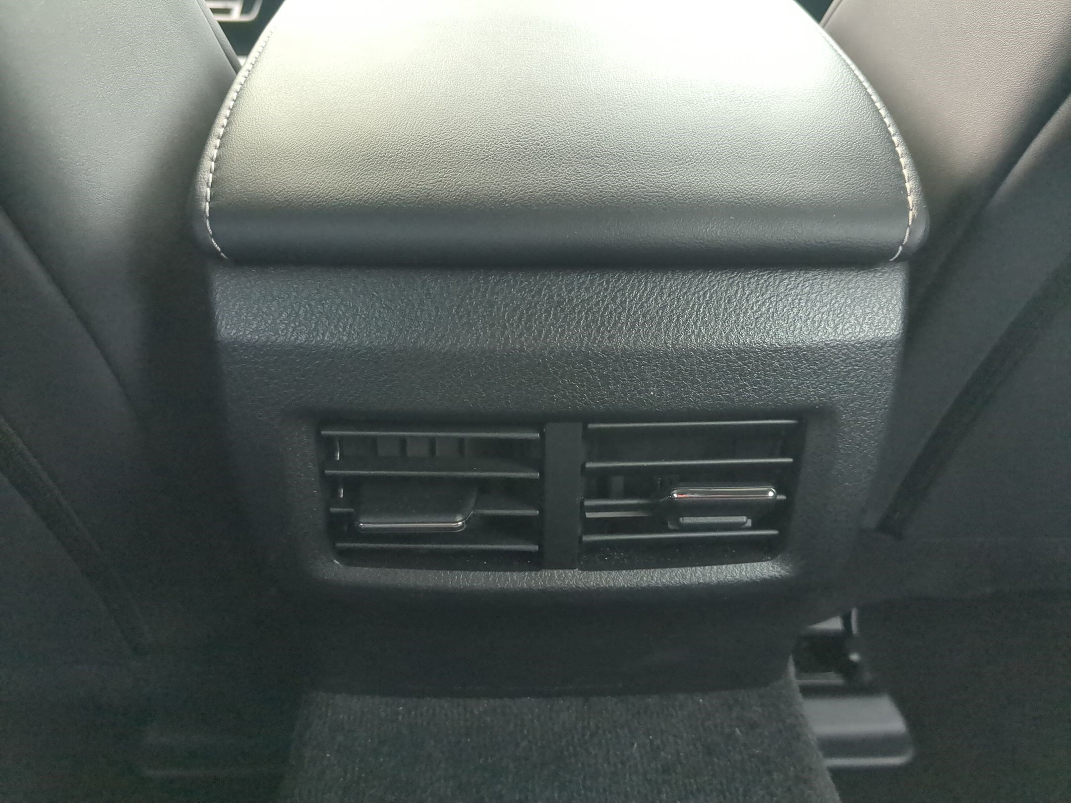 Used 2025 Lexus IS 350 F Sport w/ Navigation Package AWD/4WD image 28