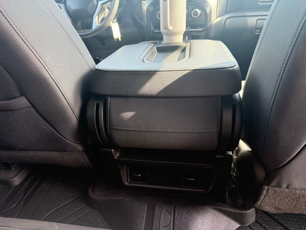 Used 2020 Chevrolet Silverado 1500 LT w/ Trailering Package image 15