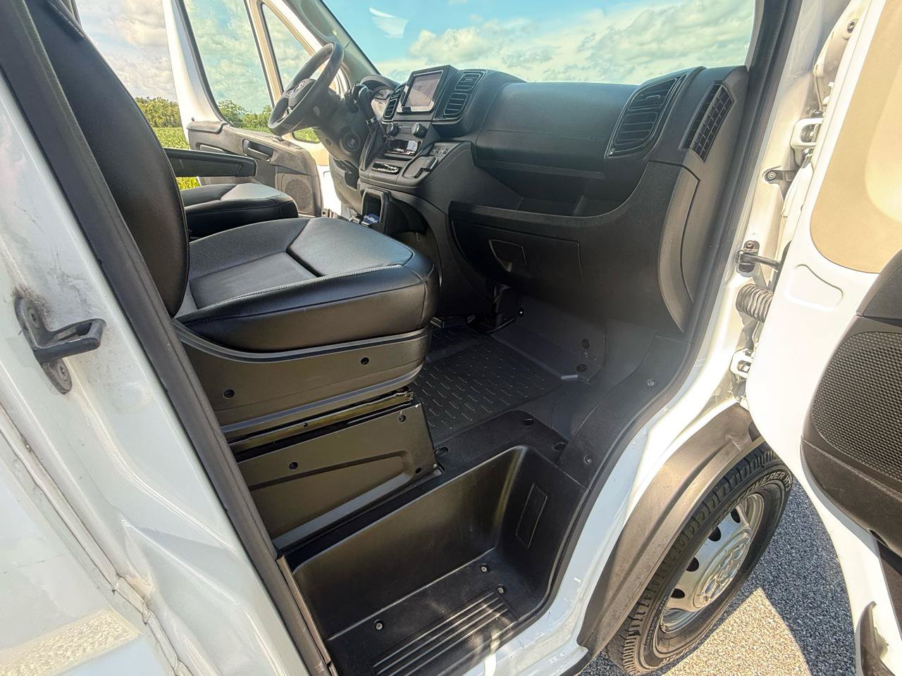Used 2022 RAM ProMaster 3500 FWD image 19