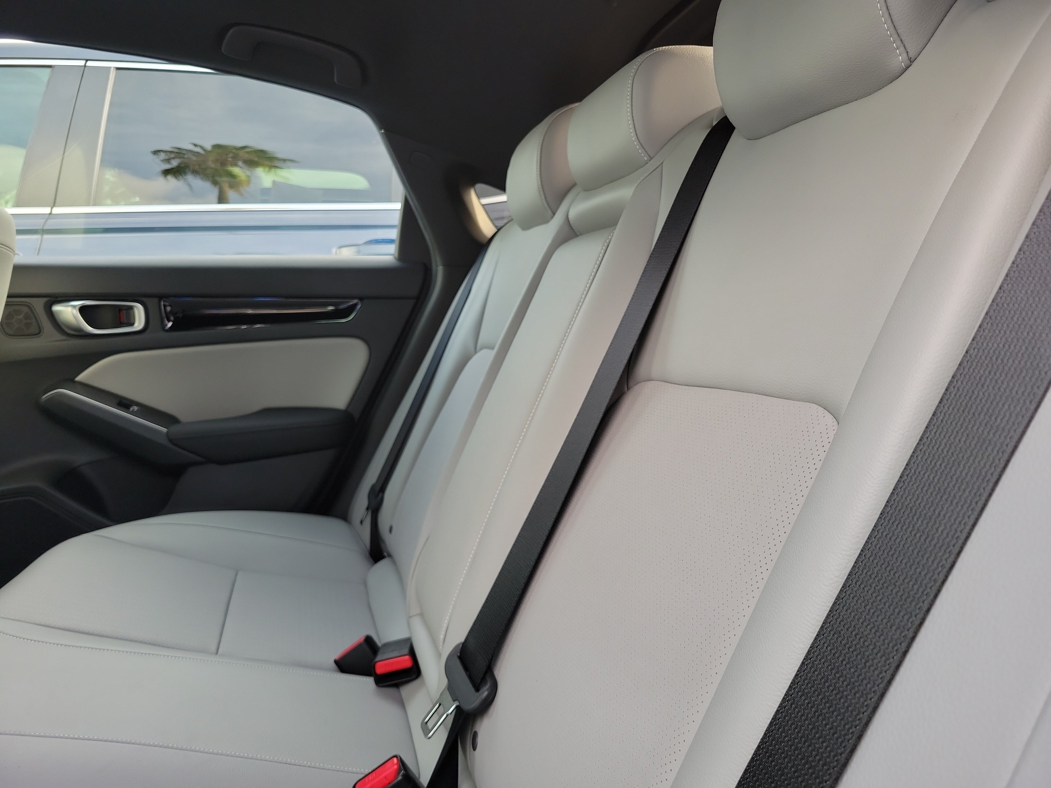 Certified 2025 Honda Civic Sport Touring image 9