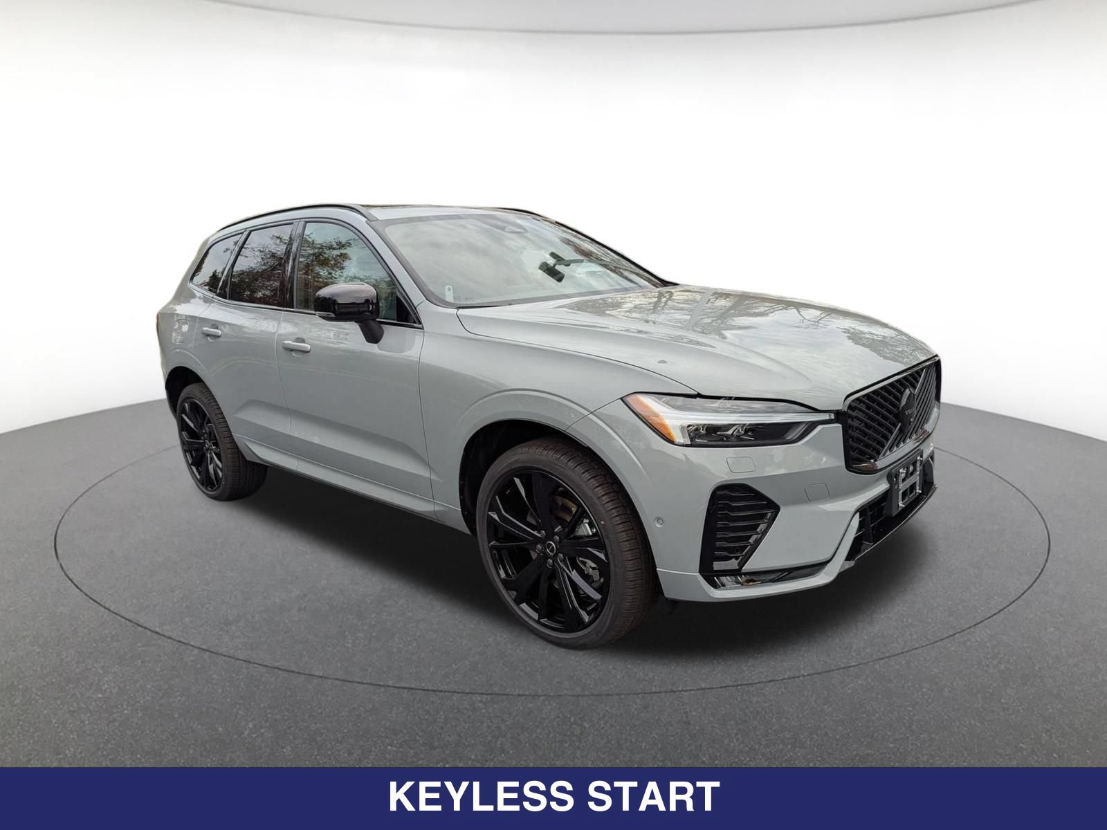 New 2026 Volvo XC60 B5 Ultra w/ Protection Package Premier AWD/4WD image 2