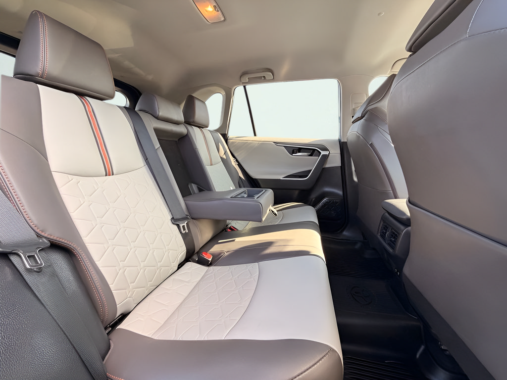 Used 2020 Toyota RAV4 Adventure AWD/4WD image 27