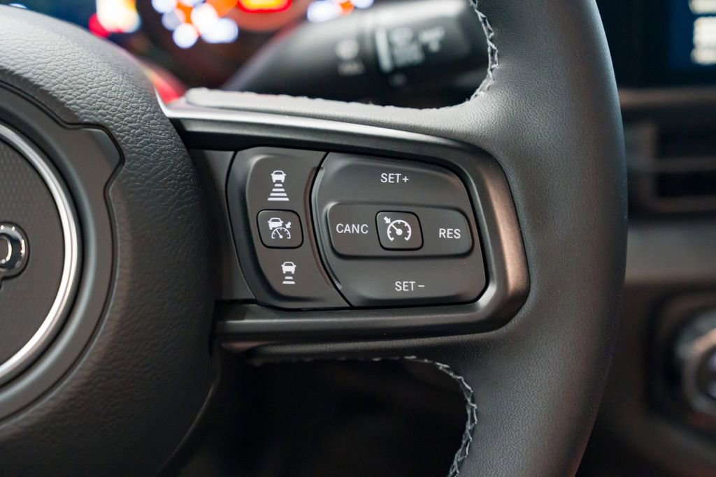 New 2026 Jeep Gladiator Sport AWD/4WD image 15