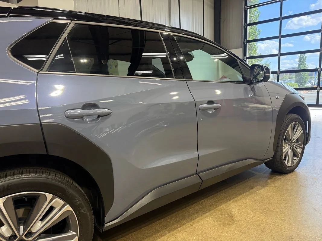 Used 2023 Subaru Solterra AWD image 38