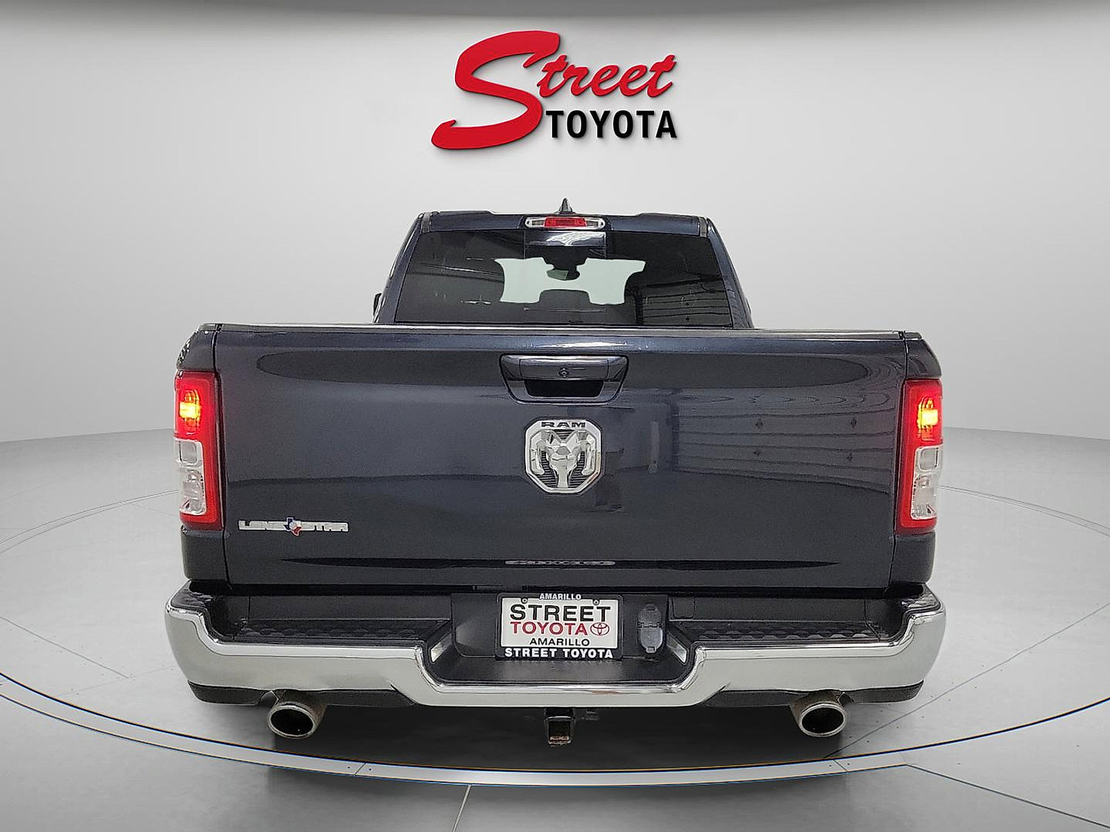 Used 2021 RAM 1500 Lone Star image 3