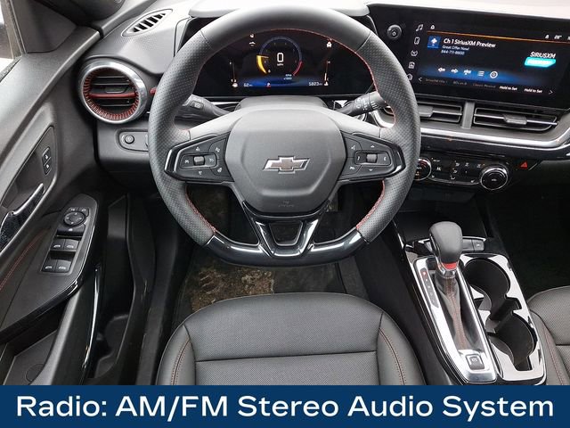 Used 2025 Chevrolet Trax RS w/ Driver Confidence Package image 3