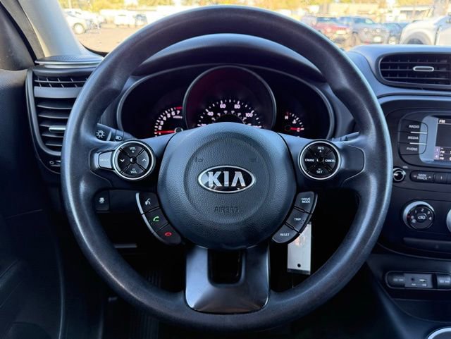Used 2017 Kia Soul FWD image 18