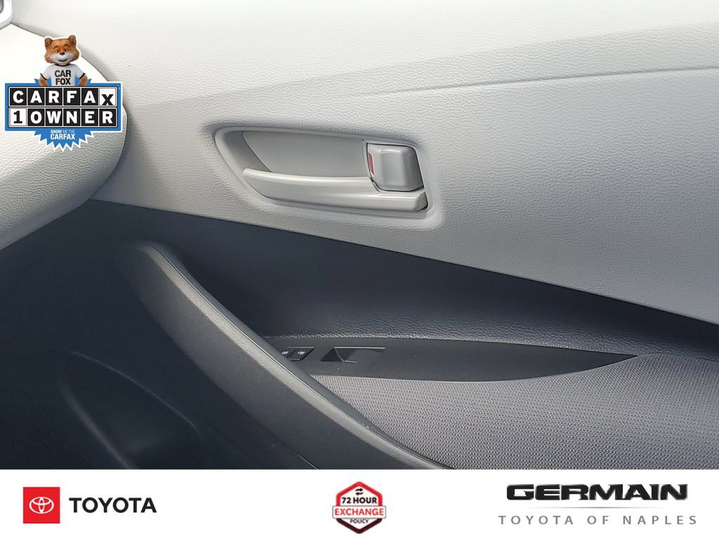 Used 2026 Toyota Corolla LE FWD image 27
