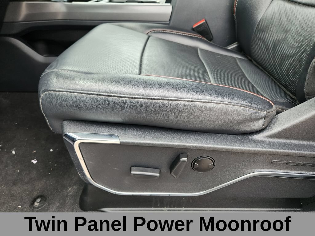 Used 2024 Ford F350 Lariat w/ Lariat Ultimate Package AWD/4WD image 12