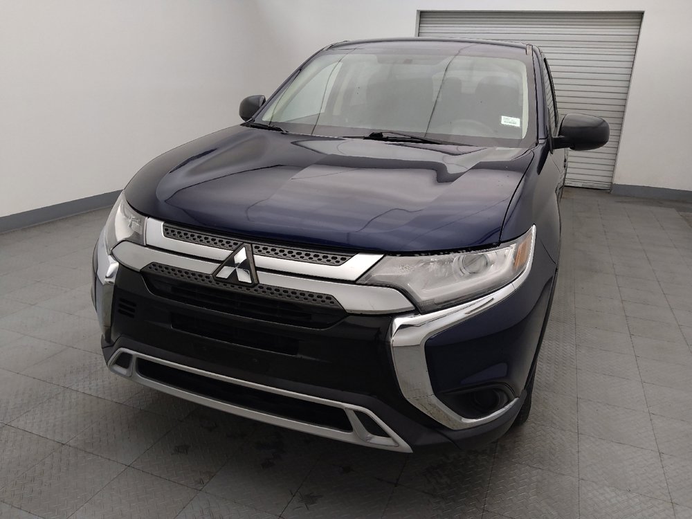 Used 2020 Mitsubishi Outlander ES image 15