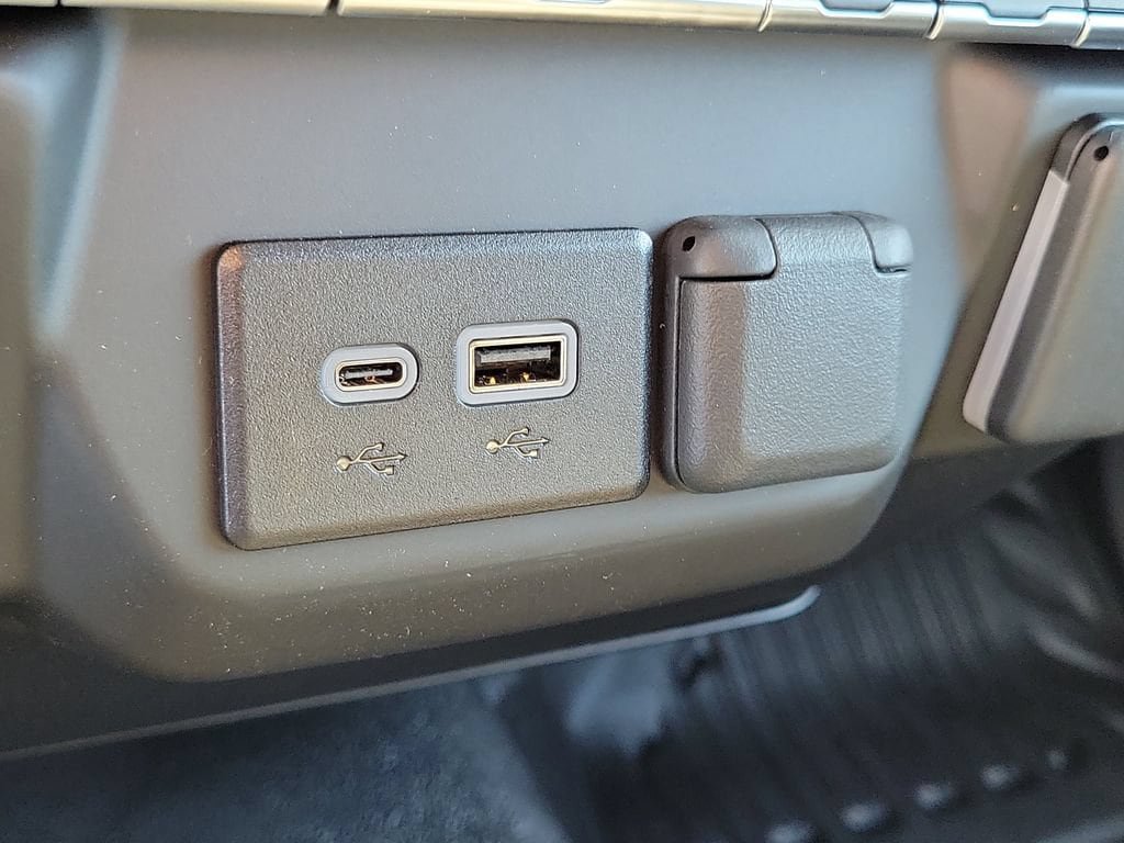New 2026 Chevrolet Silverado 3500 W/T w/ WT Convenience Package RWD image 8