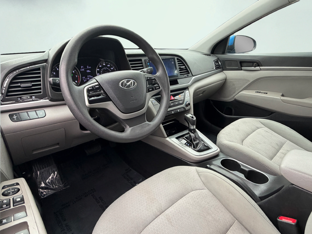 Used 2017 Hyundai Elantra SE FWD image 45
