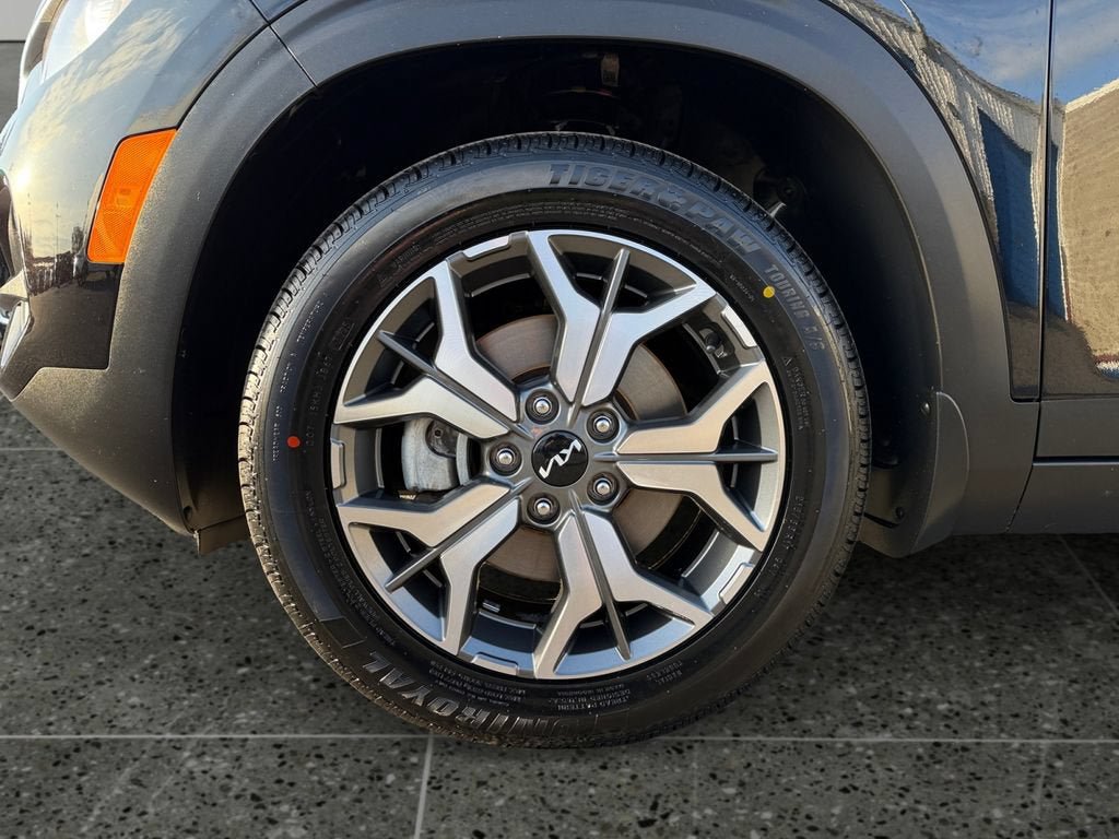 Used 2022 Kia Seltos EX AWD/4WD image 4