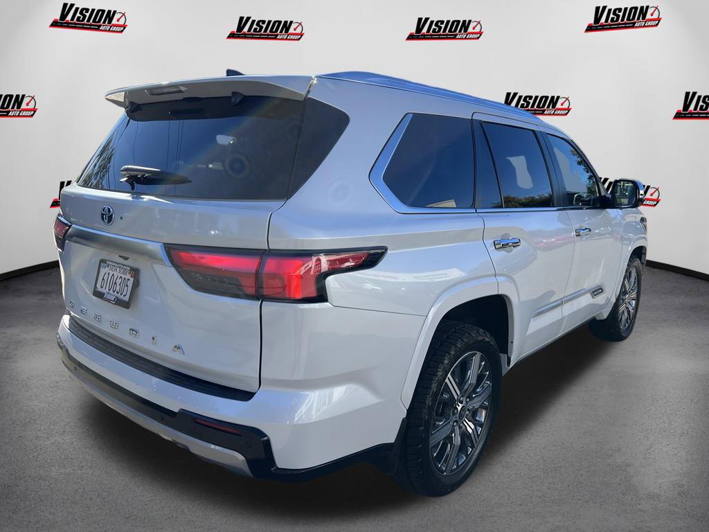 Used 2024 Toyota Sequoia Capstone AWD/4WD image 5