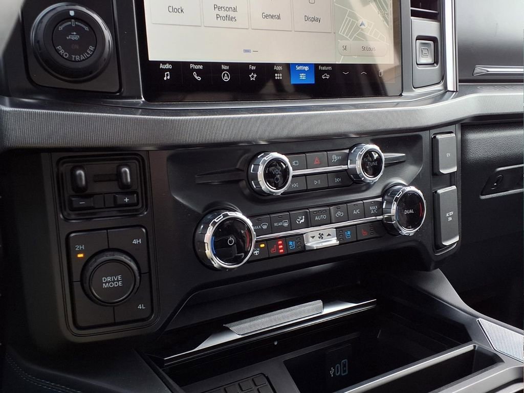 New 2025 Ford F450 Platinum image 6