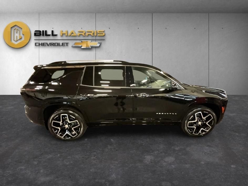 New 2026 Chevrolet Traverse High Country w/ LPO, Floor Liner Package AWD/4WD image 10