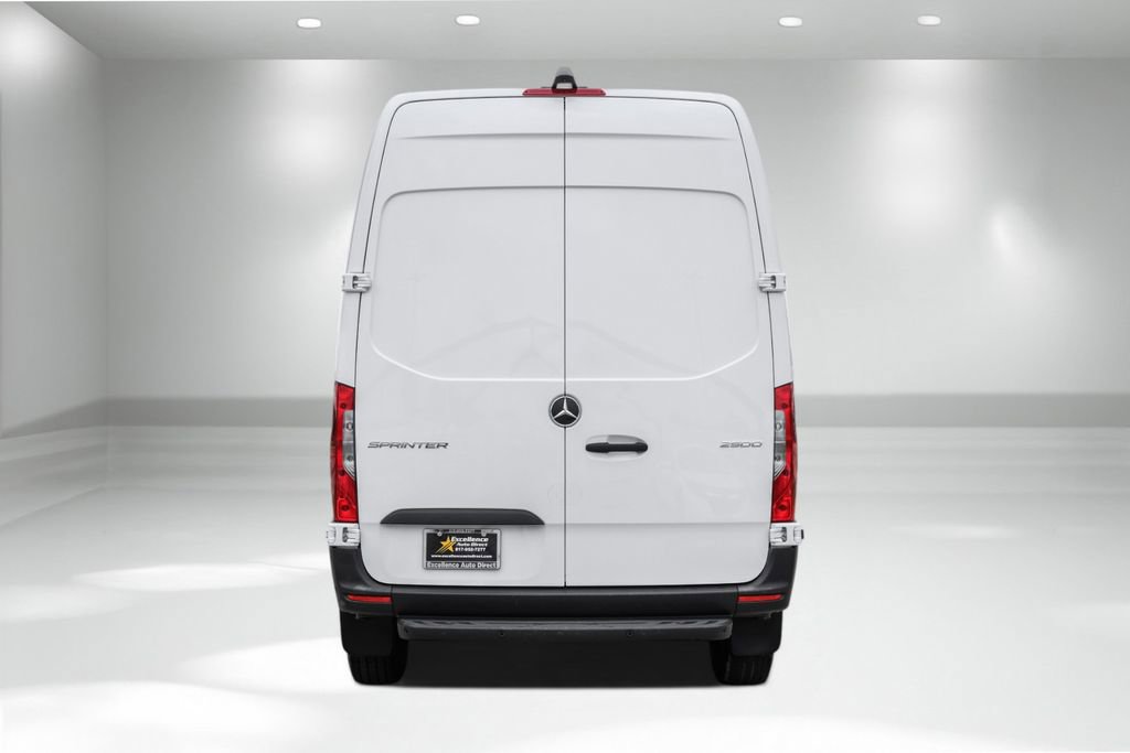 Used 2023 Mercedes-Benz Sprinter 2500 image 7