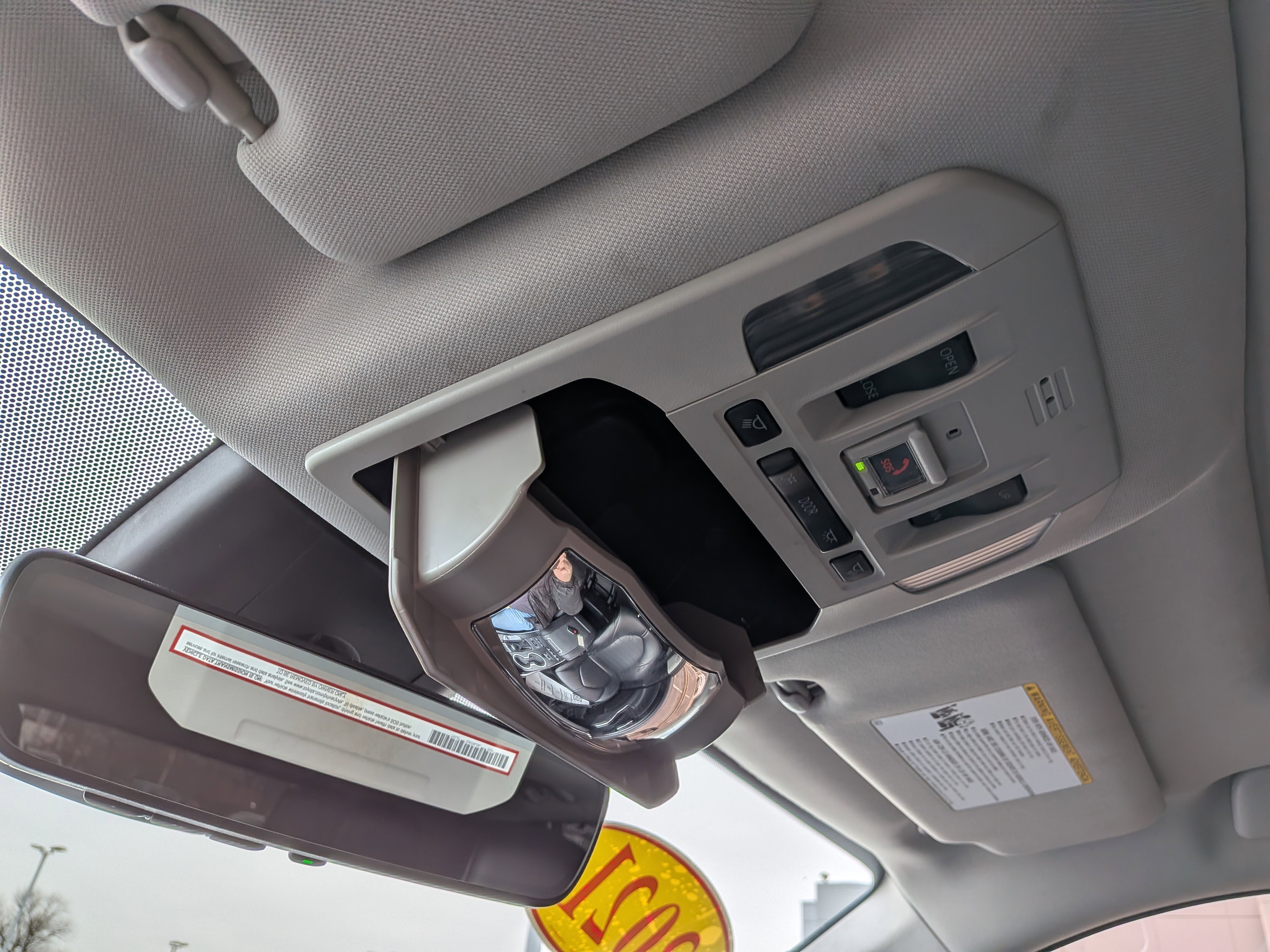 Used 2021 Toyota Highlander XLE image 19