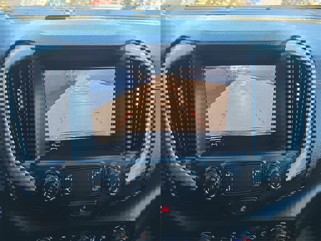 Used 2020 GMC Terrain SLT image 22