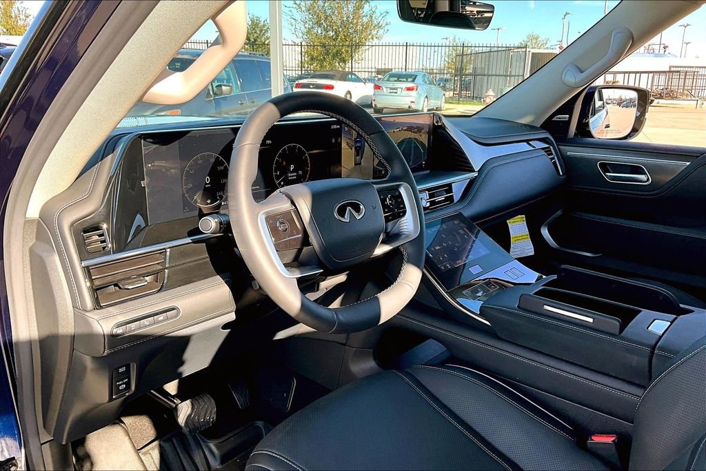 Certified 2025 INFINITI QX80 Luxe image 17