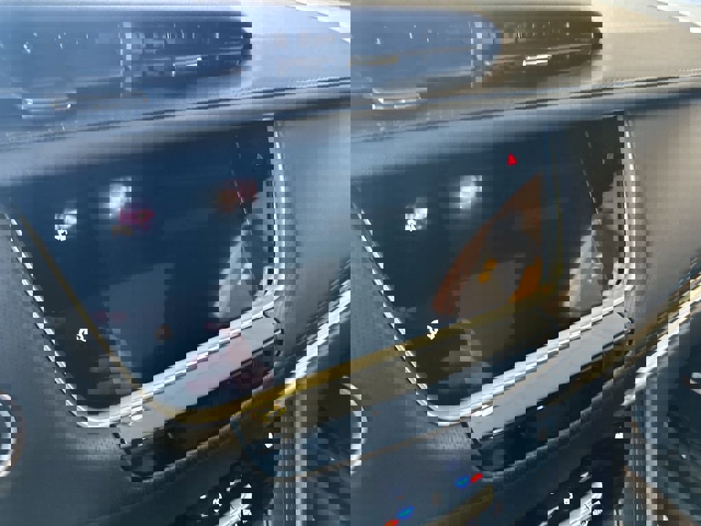 Certified 2025 Cadillac XT5 Premium Luxury image 16