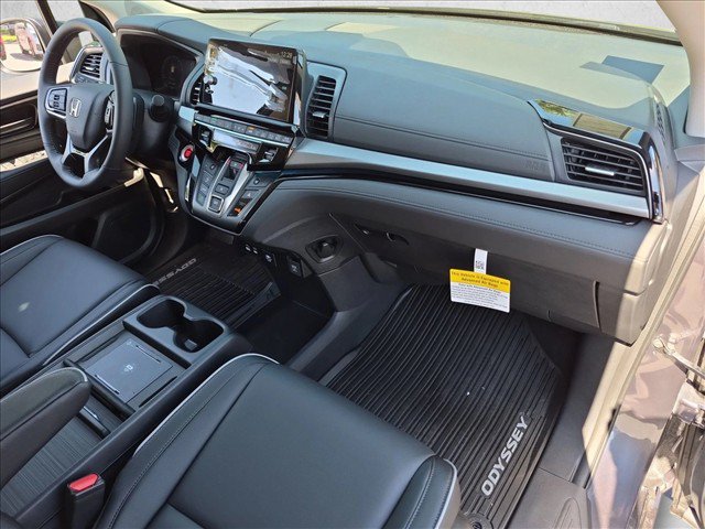 Certified 2026 Honda Odyssey Touring image 24