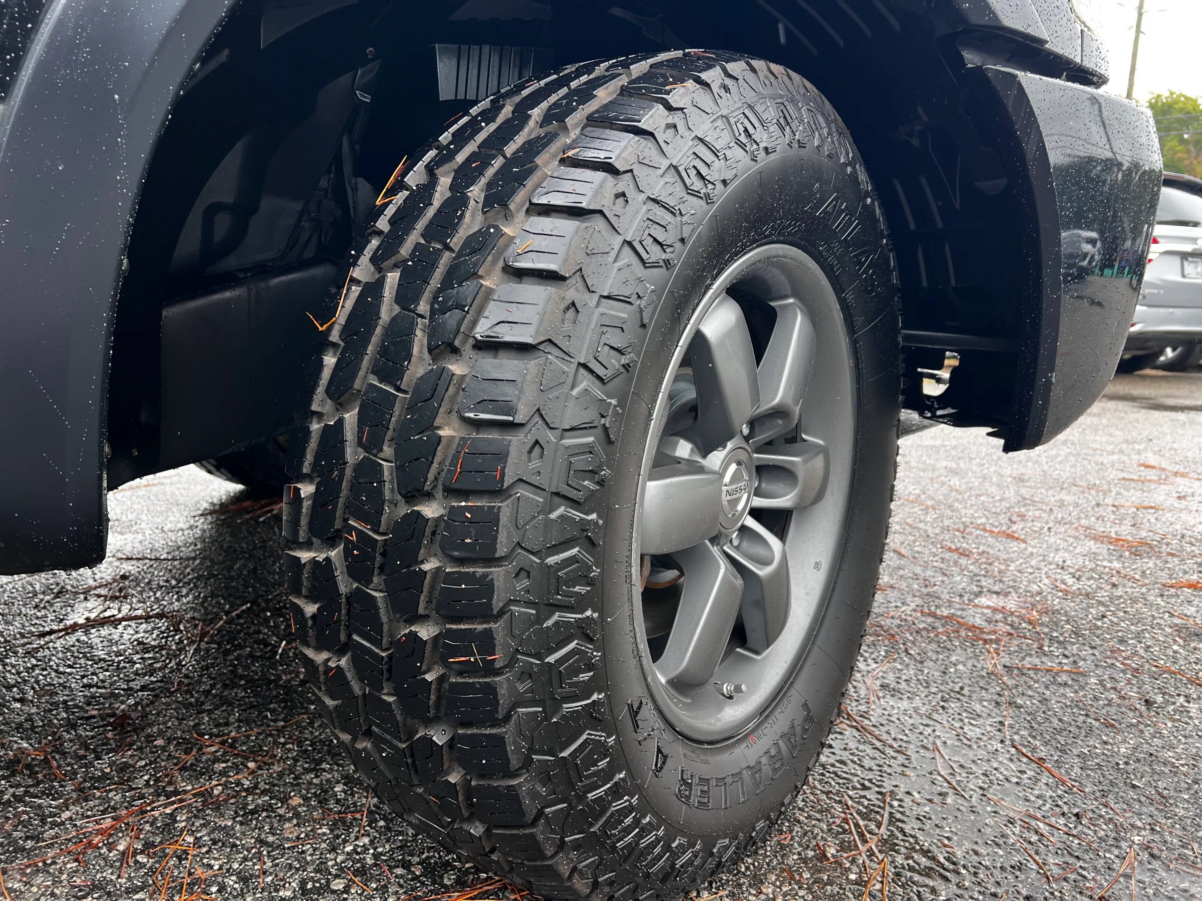 Used 2015 Nissan Titan PRO-4X w/ Pro-4x Luxury Package AWD/4WD image 29