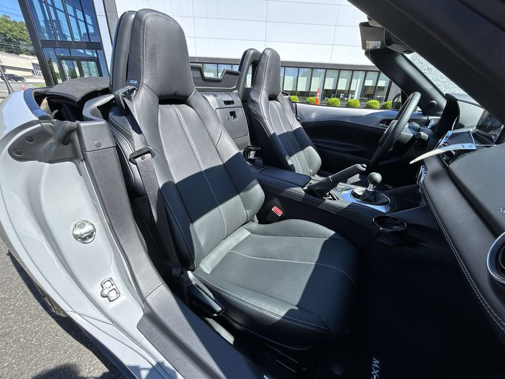 New 2026 MAZDA MX-5 Miata Grand Touring w/ Appearance Package RWD image 13