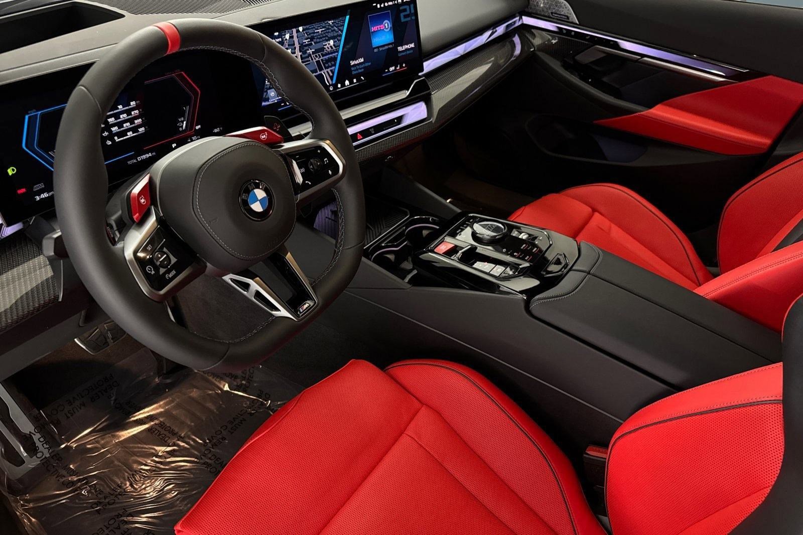 Used 2026 BMW M5 w/ Executive Package image 4