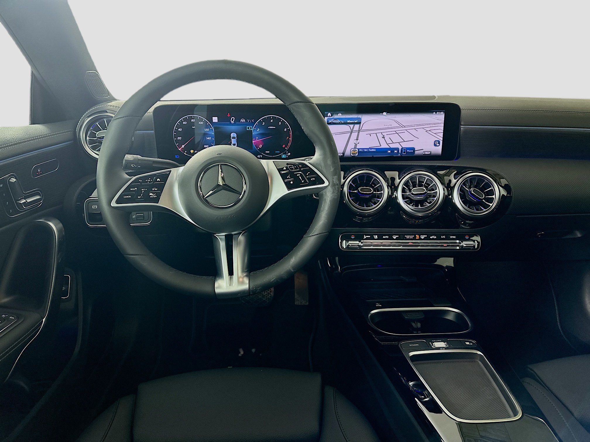 Certified 2026 Mercedes-Benz CLA 250 4MATIC image 29