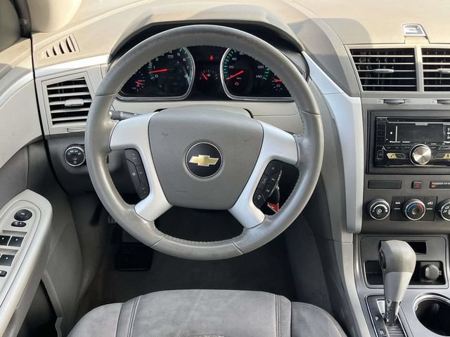Used 2011 Chevrolet Traverse LS FWD image 18