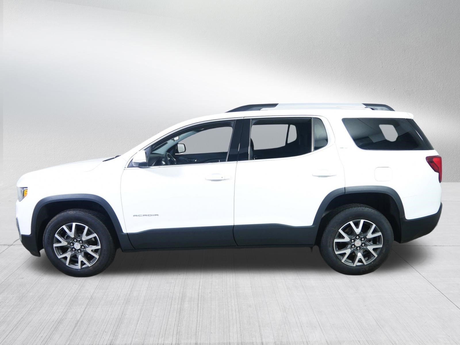 Used 2023 GMC Acadia SLE w/ Driver Convenience Package AWD/4WD image 4