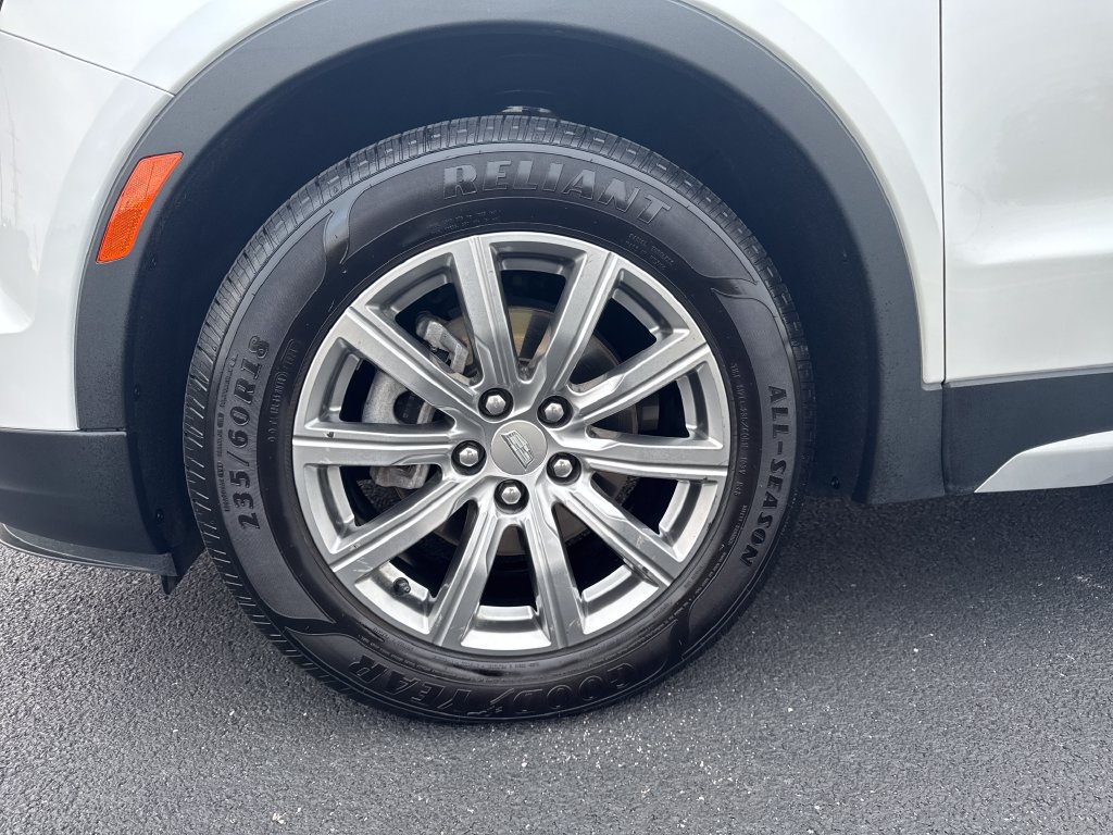 Used 2020 Cadillac XT4 Premium Luxury AWD/4WD image 8