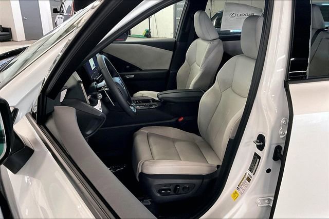 New 2026 Lexus TX 350 AWD image 9