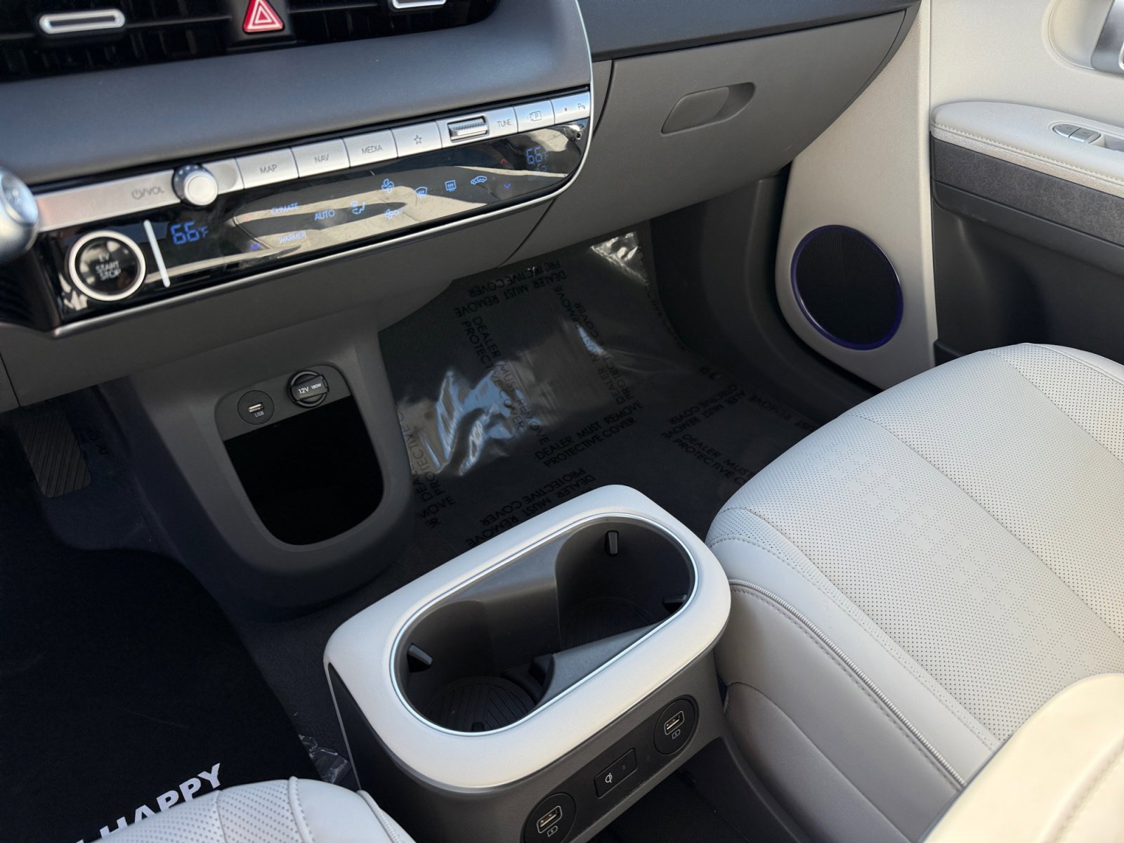 Certified 2023 Hyundai Ioniq 5 SEL w/ Cargo Package image 13