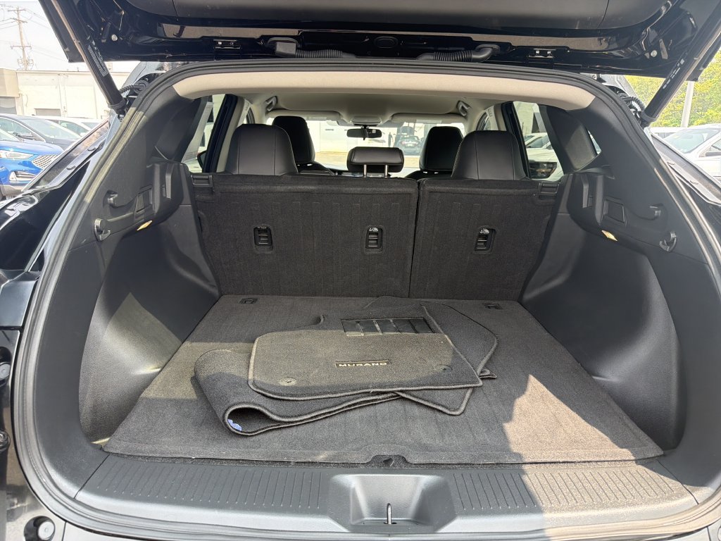 Used 2025 Nissan Murano SV AWD/4WD image 29