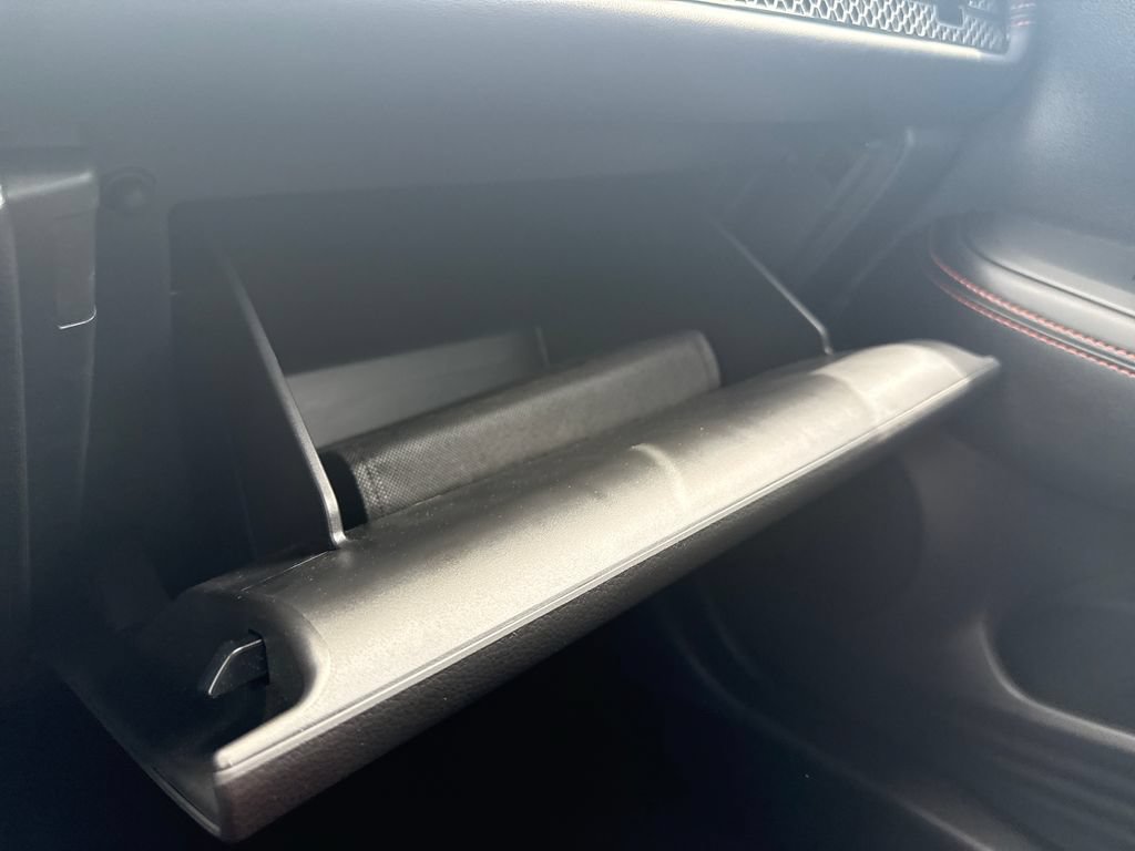 Certified 2025 Honda HR-V Sport image 37