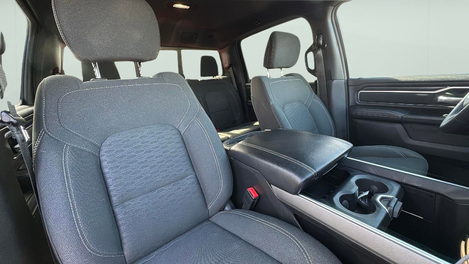 Used 2025 RAM 1500 Big Horn AWD/4WD image 19